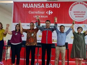 Menjawab Tantangan, Carrefour Lebak Bulus Hadirkan Nuansa Baru