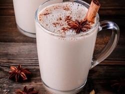 Vanilla Chai Jadi Tren Warna Rambut Terbaru, Seperti Apa?