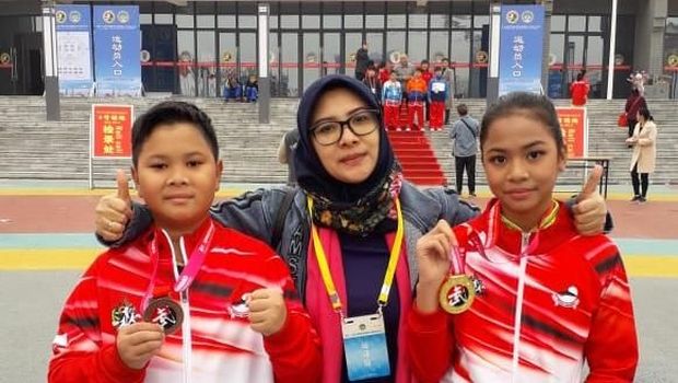 Ghaniya Zada Achari dan Emir Fadilghani Achari