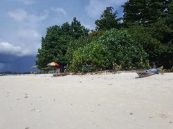 Sejuknya Pulau Angso Duo di Pariaman, Sumatera Barat