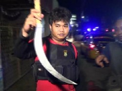 Bawa Sajam, 3 Remaja di Cipayung Ditangkap Polisi