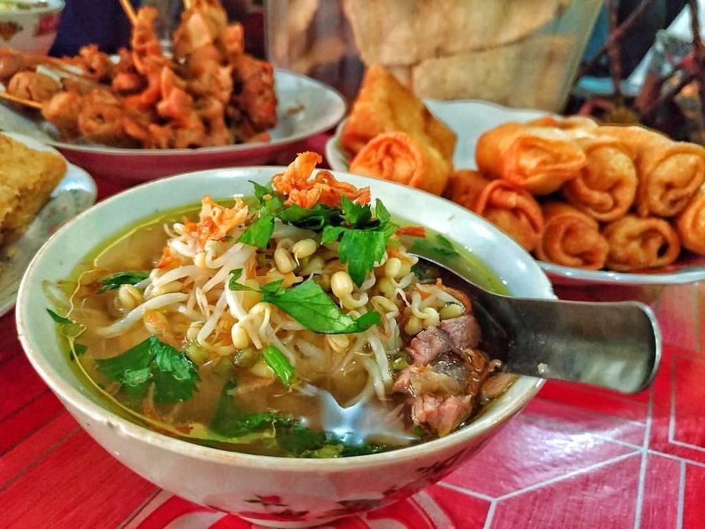 Cukup Rp 20 Ribu Bisa Makan Siang Enak di 5 Tempat di Jakarta Cukup Rp 20 Ribu Bisa Makan Siang Enak di 5 Tempat di Jakarta