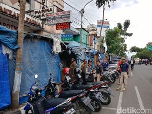 Ridwan Kamil Tunggu Solusi Pemkot Bandung Tata PKL Cicadas