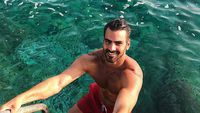 Nyle DiMarco, Model Tunarungu Tampan yang Suka Pantai