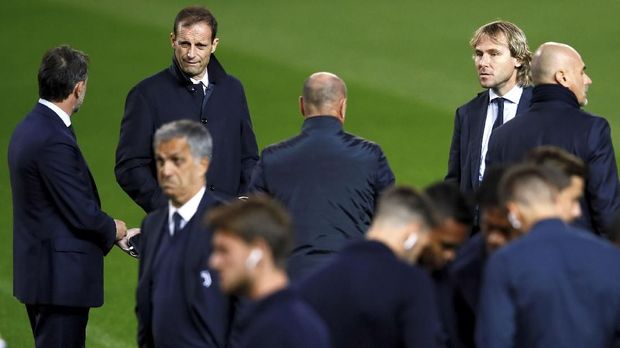 Cristiano Ronaldo menyebut Max Allegri sebagai sosok yang serius namun juga humoris.