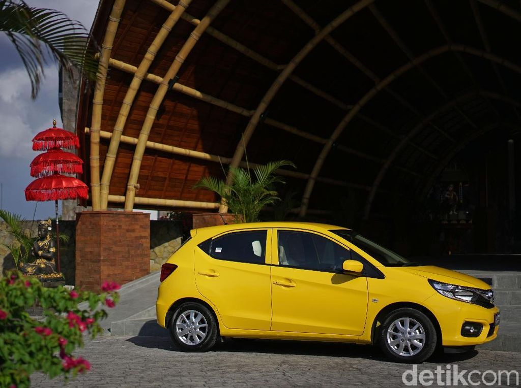 Meski Tembus Rp 170 Juta, Mobil Murah Honda Laris Manis Meski Tembus Rp 170 Juta, Mobil Murah Honda Laris Manis