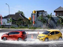 Jadi LCGC Paling Mahal, Intip Fitur Honda Brio Satya