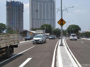 Overpass Bundaran Satelit Diuji Coba, Polisi Rekayasa Lalin Overpass Bundaran Satelit Diuji Coba, Polisi Rekayasa Lalin