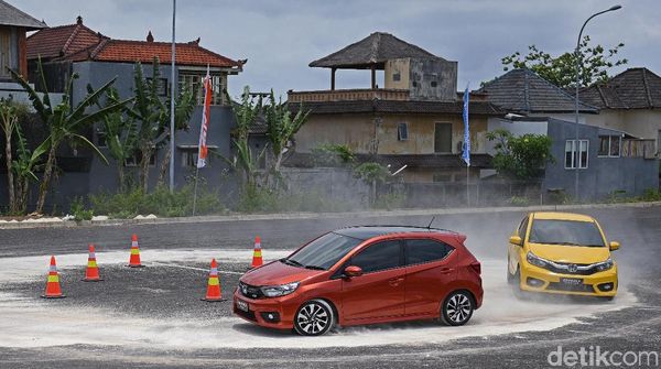 Mobil Terlaris 2021, Brio Kalahkan Avanza Lagi