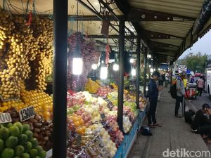 Kata Pedagang Buah Soal Isu Anggur Murah Berformalin