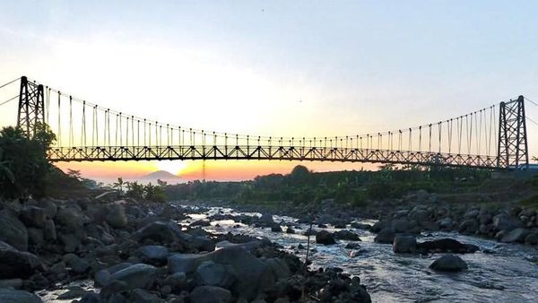 Proyek 134 Jembatan Gantung Telan Rp 770 M, Ini Hasilnya