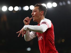 Kesebelasan Terbaik Arsenal Versi Mesut Oezil