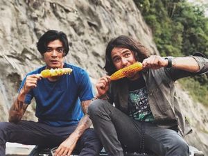 Aksi Keren David John Schaap MTMA, Saat Ngopi hingga Makan Sate Bekicot