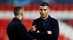 Halo Old Trafford, Ronaldo Pulang