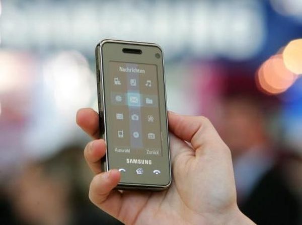 Begini Aneka Ragam Bentuk Ponsel Samsung Zaman Dulu