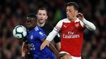 Mesut Oezil Sang Konduktor Arsenal di Emirates