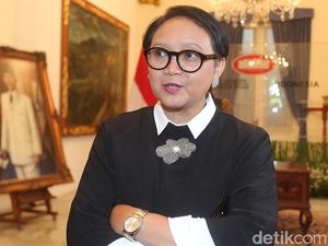 Menlu Kirim Nota Protes ke Vanuatu soal Penyusupan Benny Wenda Menlu Kirim Nota Protes ke Vanuatu soal Penyusupan Benny Wenda