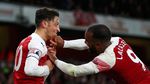 Mesut Oezil Sang Konduktor Arsenal di Emirates