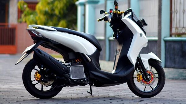 Motor Buat Emak Belanja ke Pasar