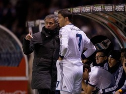 Mourinho Ajak Cristiano Ronaldo Gabung ke Fenerbahce?