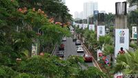 Melihat Lagi Kondisi Tiang Monorail yang Mangkrak di Senayan