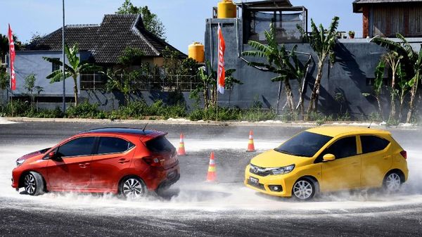 8 Mobil Hot Item Selama 2018