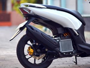 Modifikasi Sokbreker Belakang Lexi Jadi Mirip Motor Sport