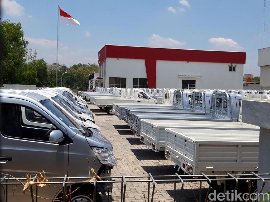 Terungkap! Esemka Pernah Datang ke China, Lihat-lihat Mobil Terungkap! Esemka Pernah Datang ke China, Lihat-lihat Mobil