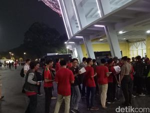 Jangan Biarkan Timnas U-19 Bertanding di GBK Tanpa Nyanyian Suporter Jangan Biarkan Timnas U-19 Bertanding di GBK Tanpa Nyanyian Suporter