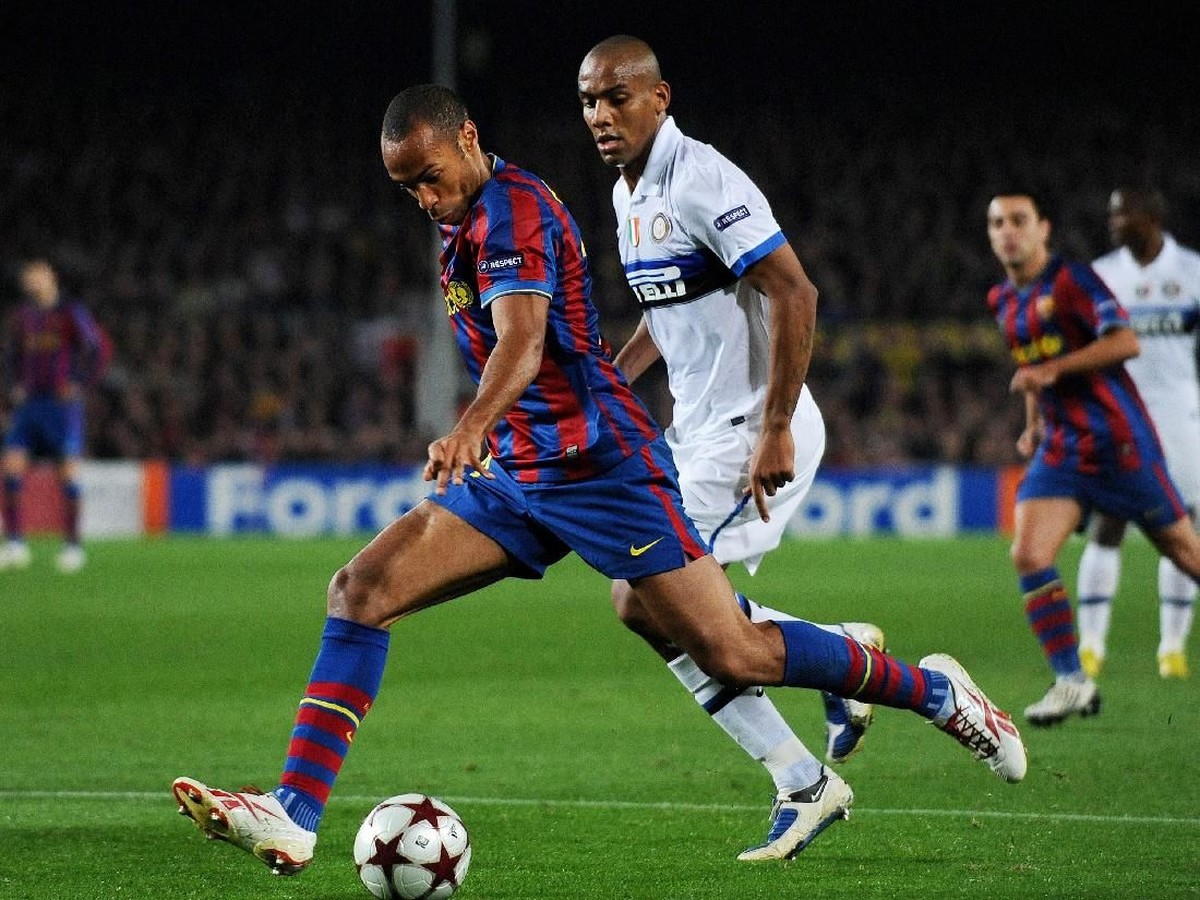 Duel Barcelona vs Inter Milan di Liga Champions sembilan tahun lalu (Jasper Juinen/Getty Images)