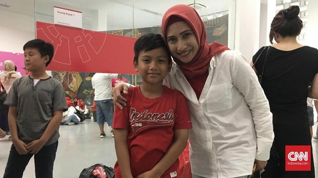 Para pengidap kanker sel darah putih mendapat undangan khusus menonton Timnas Indonesia U-19. (