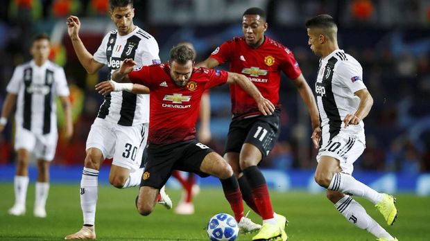 Man United bisa kejutkan Juventus.
