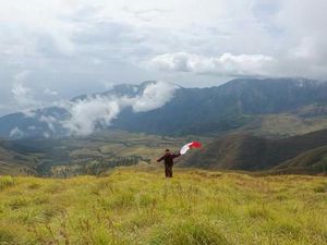 Didesak Untuk Segera Buka, Gunung Tambora Tetap Tutup Bagi Pendaki