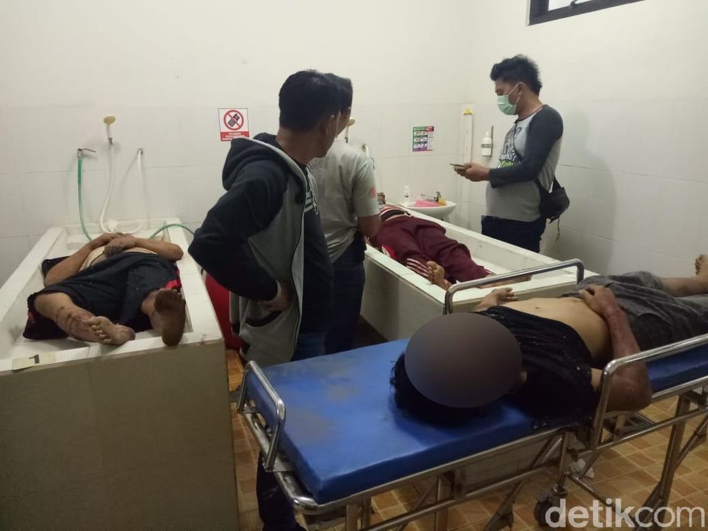 Begal-begal Ini Dikirim ke Akhirat Saat Beraksi di Tuban Begal-begal Ini Dikirim ke Akhirat Saat Beraksi di Tuban