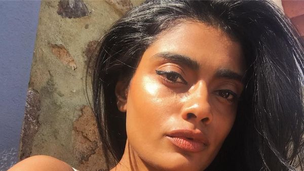 Foto: Liburannya Model Cantik India, Archana Akil Kumar