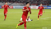 Di tengah lapangan Witan mencuri bola dari kaki pemain UEA. Dia kemudian melakukan sprint ke kotak penalti dan melepaskan tembakan ke tiang dekat. Itu menjadi satu-satunya gol yang tercipta di laga ini.