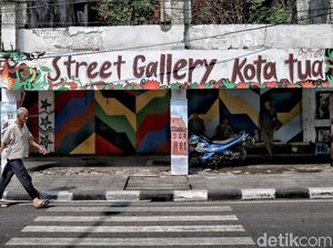 Warna-warni Mural Percantik Kota Tua
