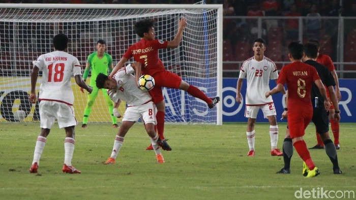 Timnas Indonesia saat menaklukkan Uni Emirat Arab di Piala Asia U-19 2019. (Foto: Ari Saputra/detikcom) Timnas Indonesia saat menaklukkan Uni Emirat Arab di Piala Asia U-19 2019. (Foto: Ari Saputra/detikcom)