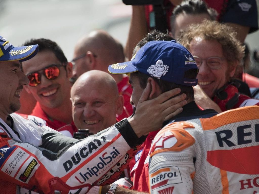Doohan: Honda Cuma Akan Diuntungkan dari Rivalitas Marquez-Lorenzo Doohan: Honda Cuma Akan Diuntungkan dari Rivalitas Marquez-Lorenzo