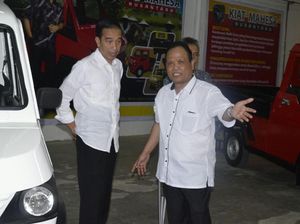 Curhat Penggagas Esemka yang Beralih Garap Mobil Pedesaan Curhat Penggagas Esemka yang Beralih Garap Mobil Pedesaan