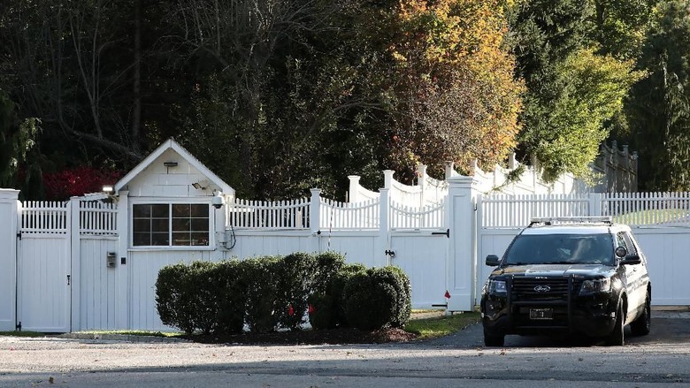 Jadi Target Ancaman Bom, Hillary Clinton: Ini Masa Meresahkan