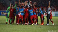 Indonesia Lolos, Tangis Bahagia Pecah di GBK