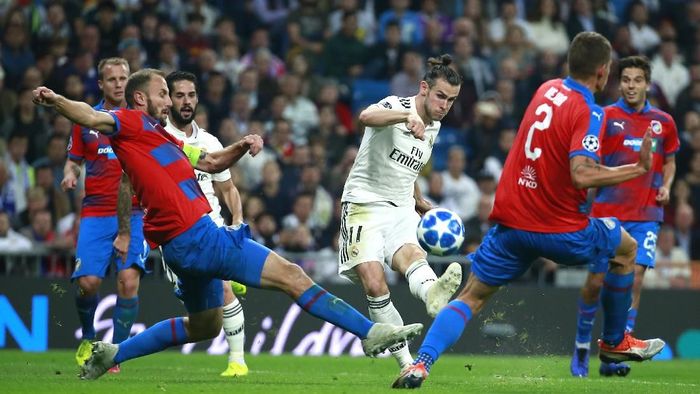 Real Madrid menang 2-1 atas Viktoria Plzen di matchday ketiga Grup G Liga Champions. (Foto: Gonzalo Arroyo Moreno/Getty Images) Real Madrid menang 2-1 atas Viktoria Plzen di matchday ketiga Grup G Liga Champions. (Foto: Gonzalo Arroyo Moreno/Getty Images)