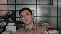 Foto PNS Ganteng Multitalenta yang Populer di Medsos, Bikin Klepek-klepek