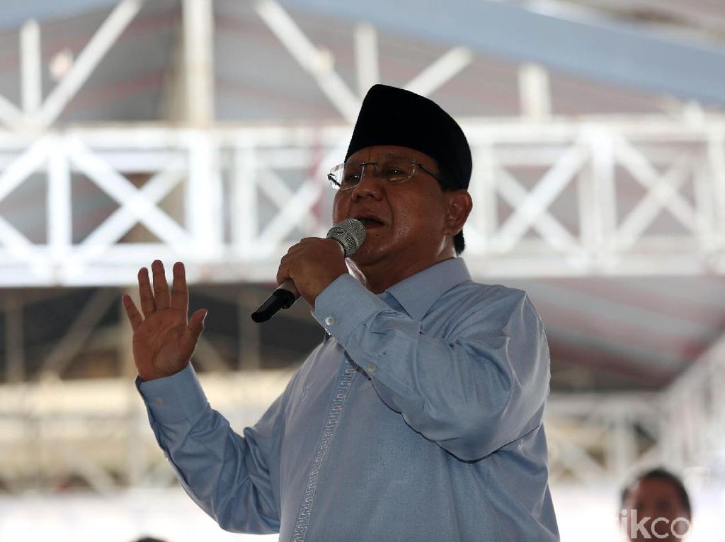 Cerita Prabowo Sempat Berharap Rhoma Irama Gabung Gerindra Cerita Prabowo Sempat Berharap Rhoma Irama Gabung Gerindra