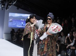 Anne Avantie Gelar Pasar Tiban Ke-22