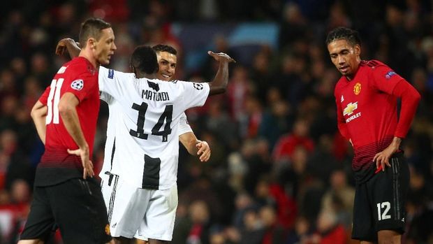 Juventus kokoh di puncak klasemen Grup H usai menang atas Man United.