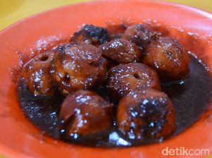 Puluhan Warga Hamparan Perak Sumut Keracunan Usai Makan Bakso Bakar