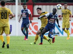 Spekulasi Pelatih Arema Terjawab Sepekan Lagi Spekulasi Pelatih Arema Terjawab Sepekan Lagi