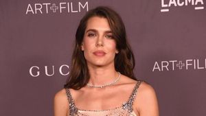 Gaya Fashionable Putri Monako, Cucu Grace Kelly yang Akan Gelar Royal Wedding